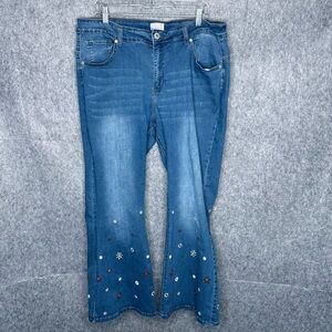 Lilac Sunset Women's Flare Embroidered Blue Jeans- Sz‎ 19/20